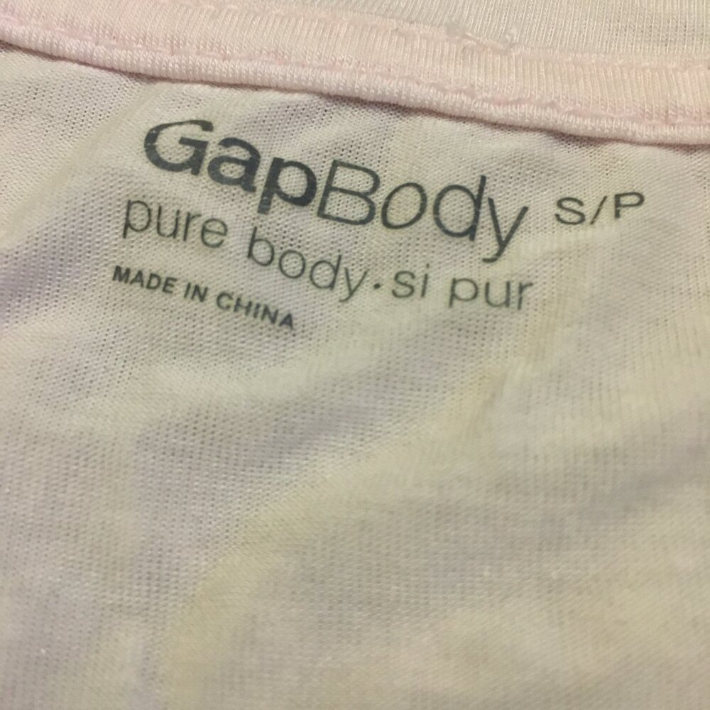 GAP Body Pastel Pink Christmas Lights Graphic Long Sleeve V-Neck Top Small - Picture 8 of 14